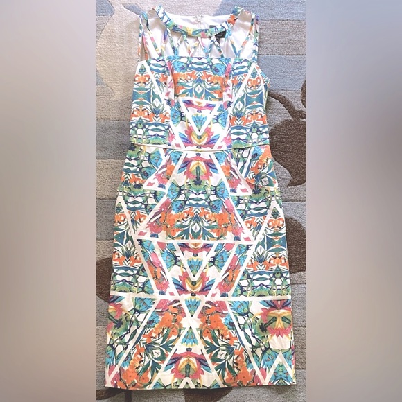 Adrianna Papell Tropical Floral Caged
Sheath Mini Dress - Picture 7 of 7